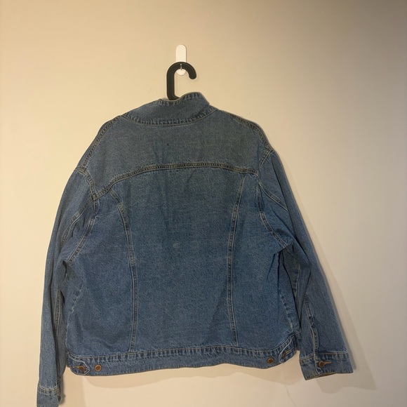 Vintage Streetwear Society Light Blue Denim Jacket - Picture 11 of 13
